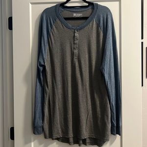 e-owned LuLaRoe “Mark” Henley long sleeve shirt. Size XL. Super Soft!